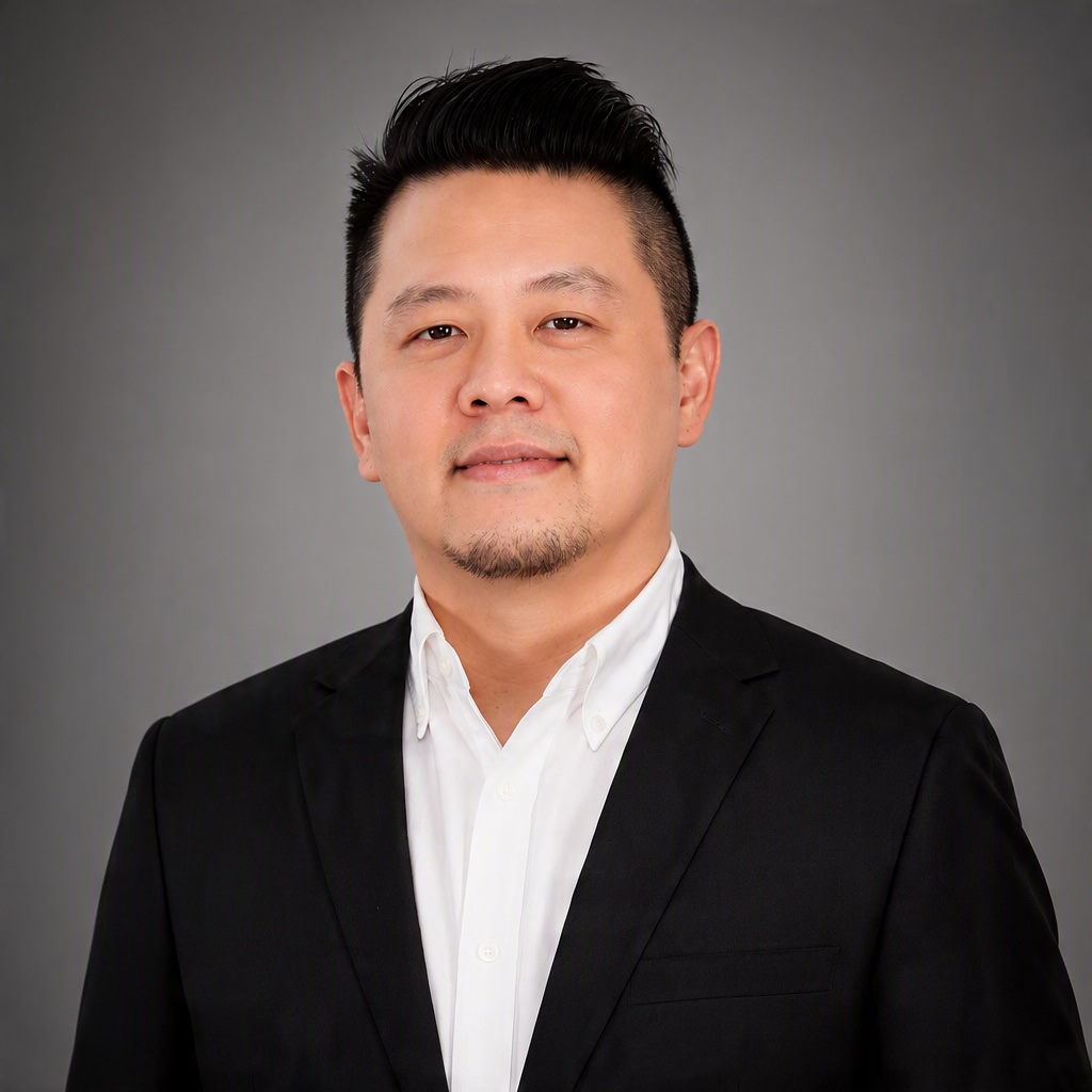 Warren Lim